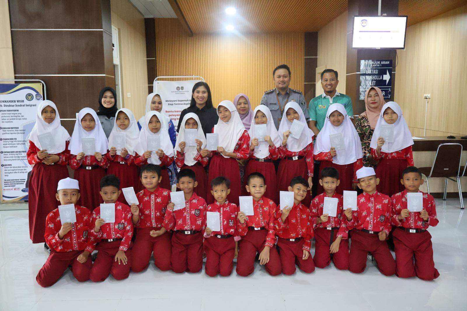 Kenalkan Imigrasi Sejak Dini, Kantor Imigrasi Kuala Tungkal Gelar Program Kenalkan Imigrasi Sejak Dini, Kantor Imigrasi Kuala Tungkal Gelar Program